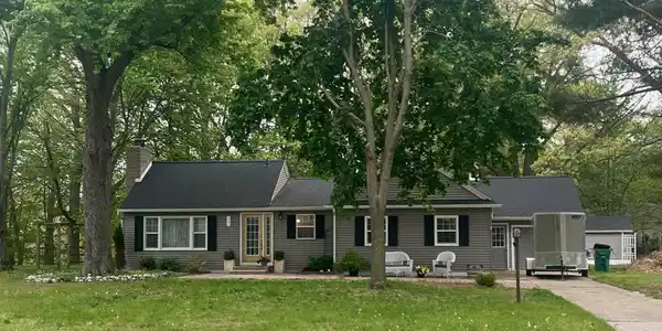 321 S Buys Road