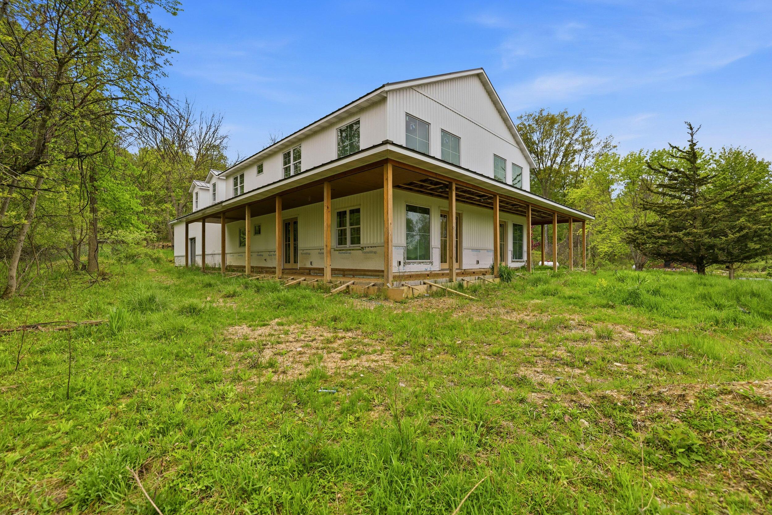 Image 4: 00287 40th st-004