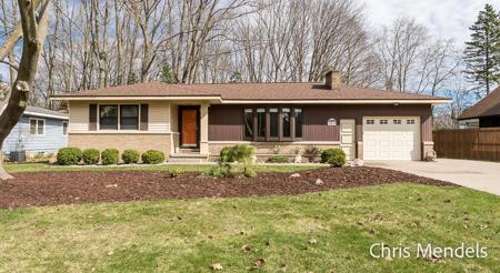 313 Robbins Road