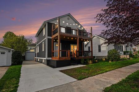 310 Huron Street