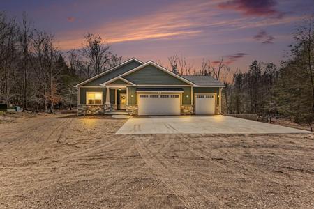 10 Morton Trail
