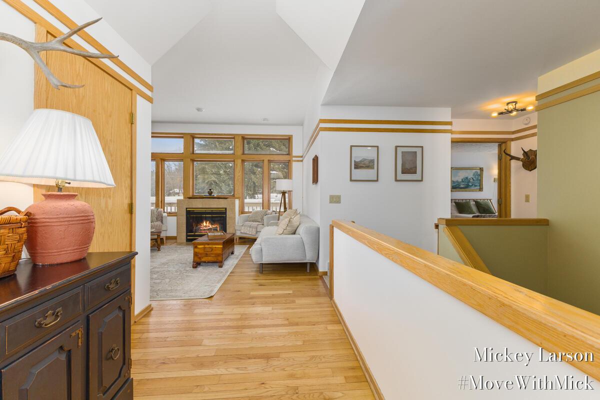 Image 2: 7000-Camelback_017