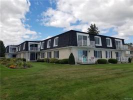 4510 LAKESHORE Road