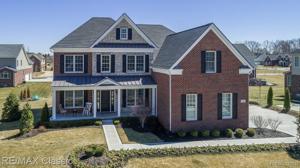 24483 Acorn Trail