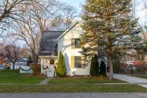 53 N ANDREWS Street