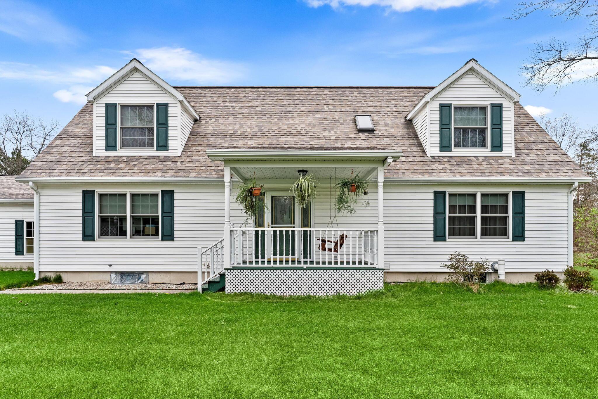 Image 2: 1-web-or-mls-Project_20260425_7666