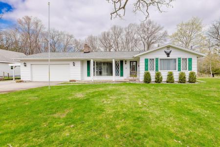 4236 W White Lake Drive