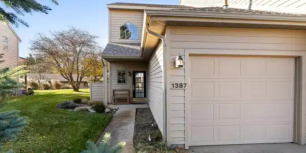 1387 W Harbour Towne Circle