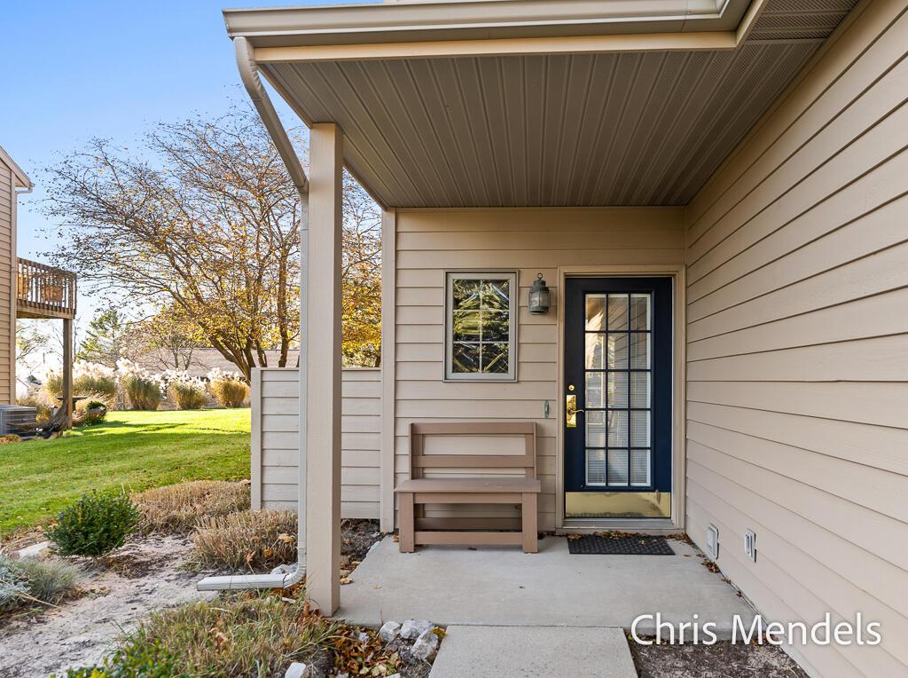 Image 2: 1387W.HarbourTowne-14LoRes