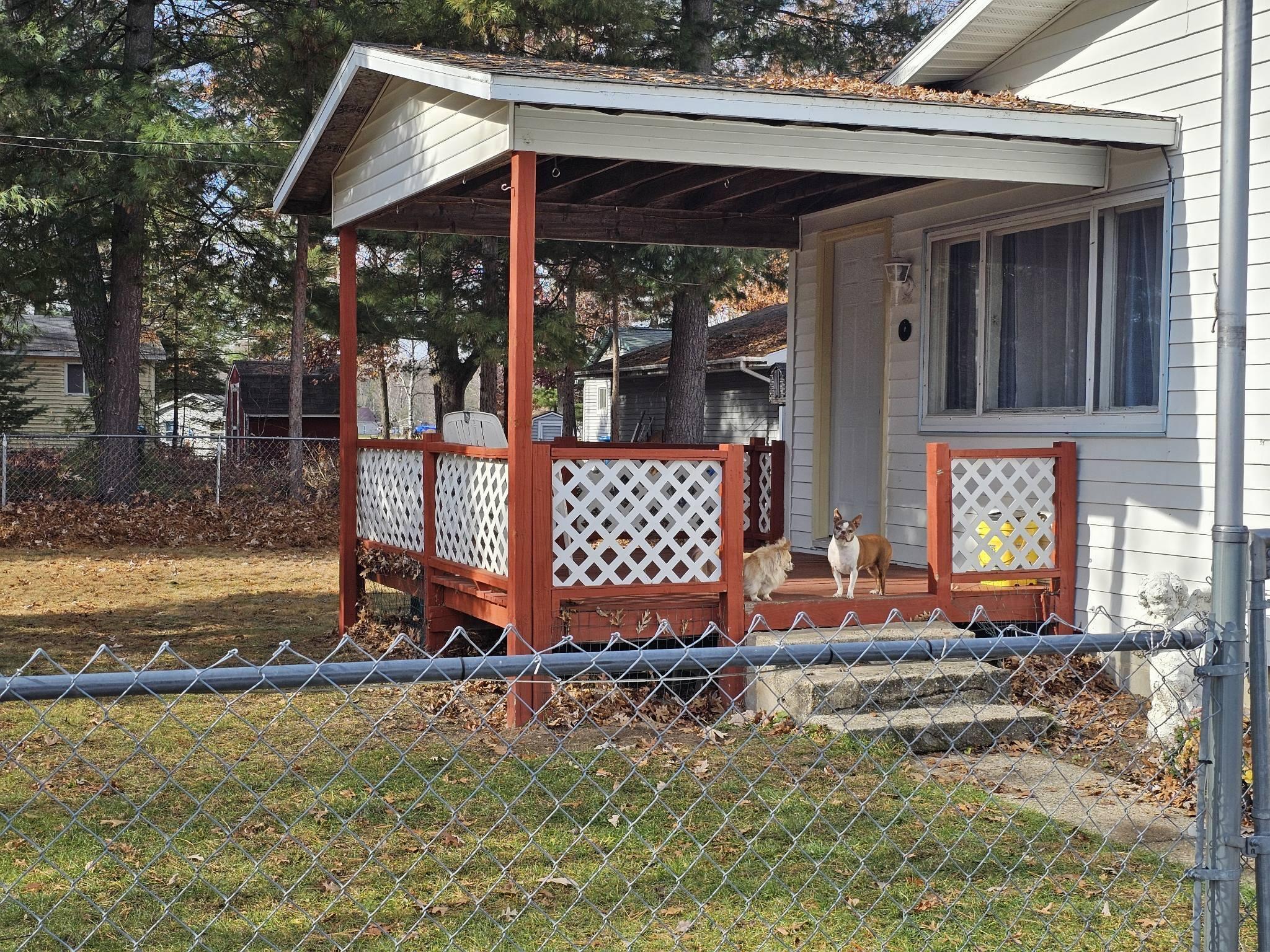 Image 3: Front Porch