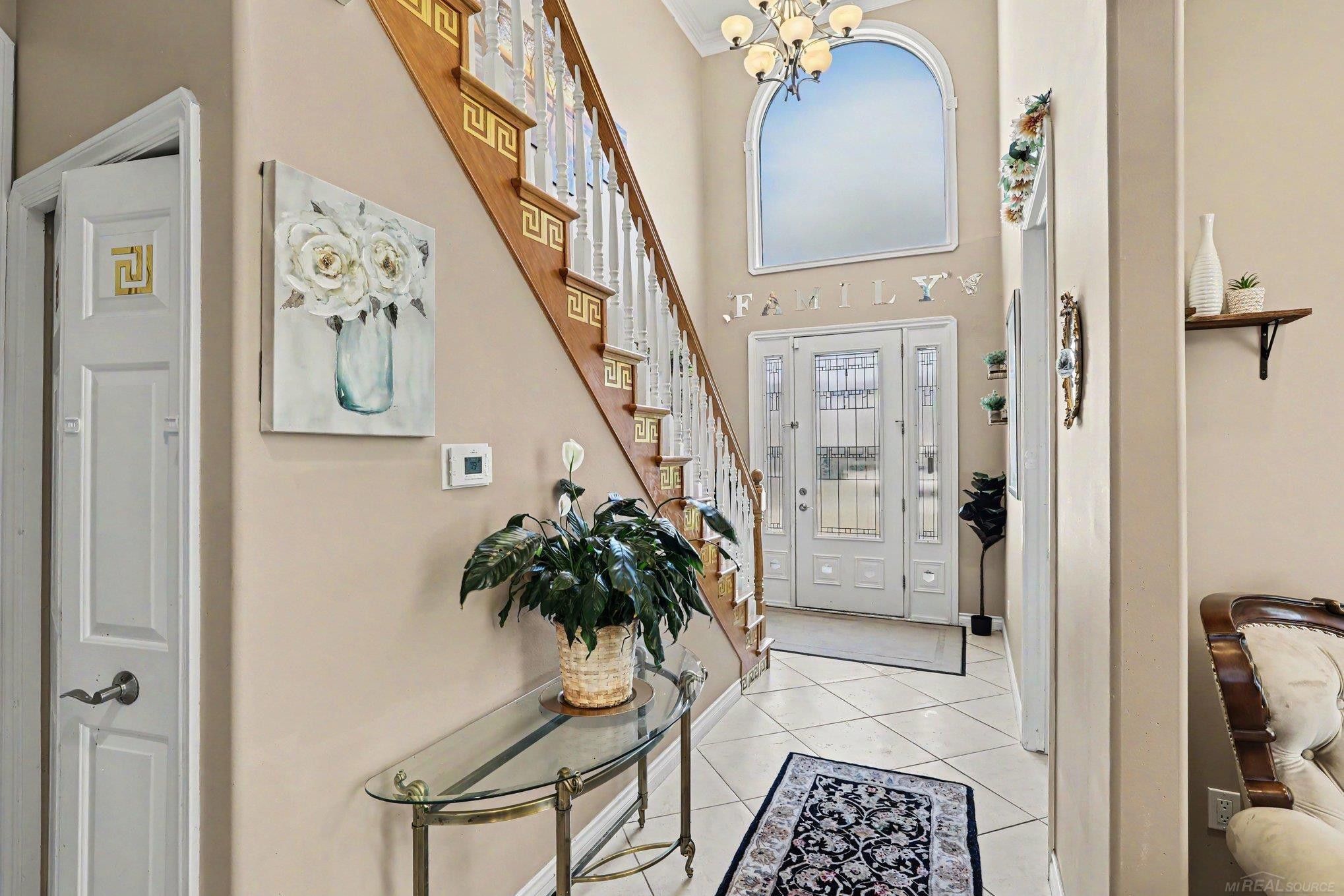 Image 3: Entrance