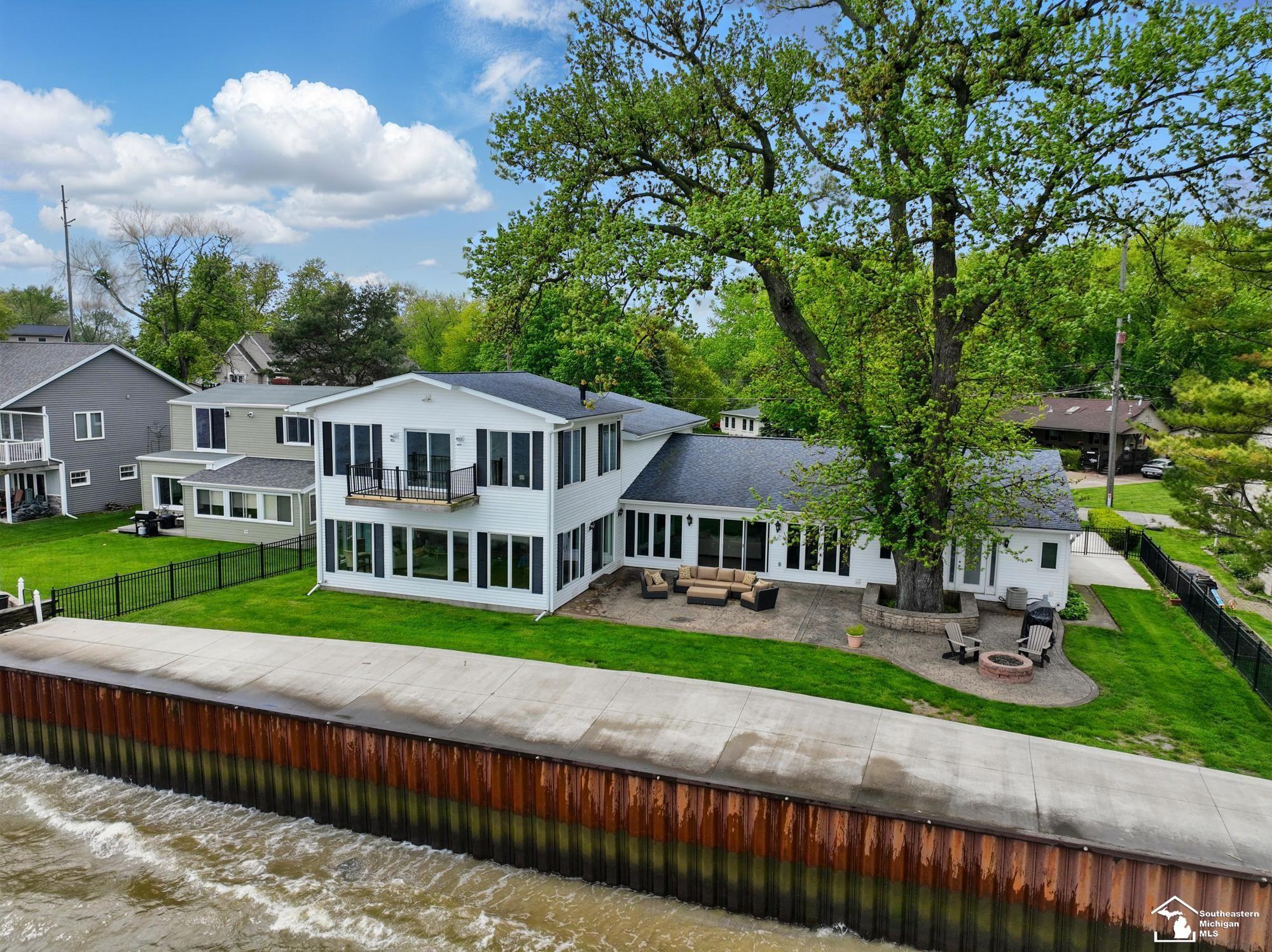 Image 2: Aerial from Lake