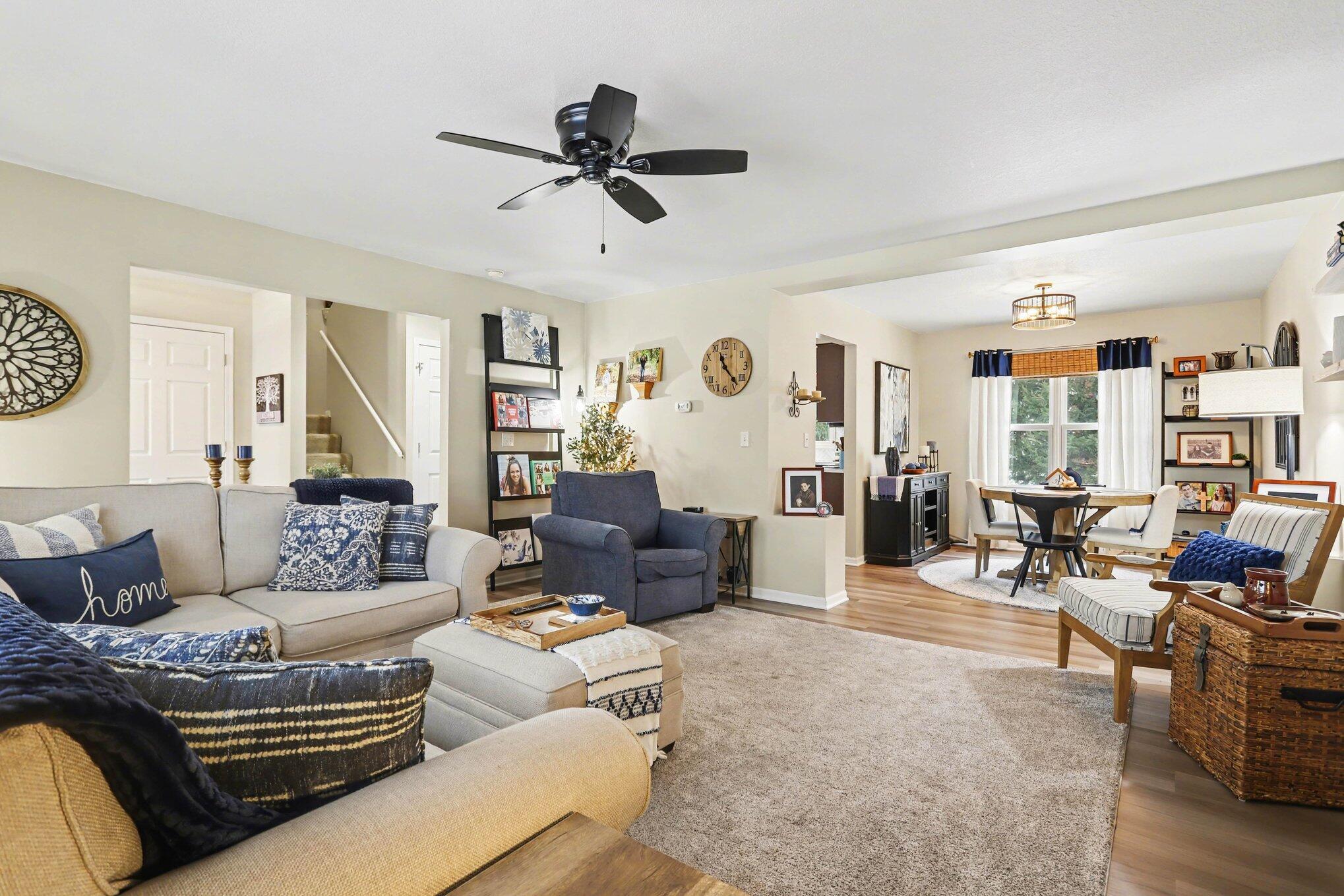 Image 4: 006_file_7806