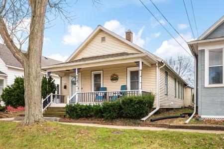 810 Hoyt Street