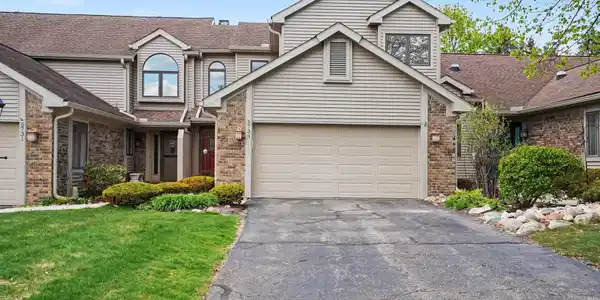 5733 Leeward Court