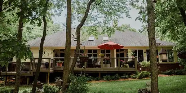 1721 Wood Trail