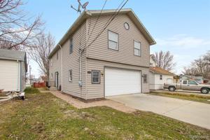 165 KENYON S Road