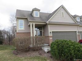 977 SLOANE Court