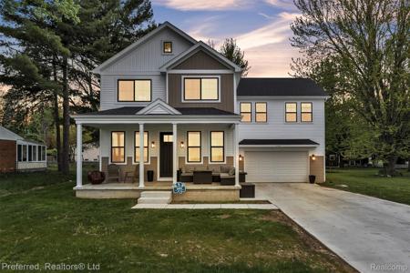 5264 Cooley Lake Road