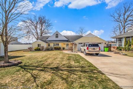 5486 Sandbeach Road