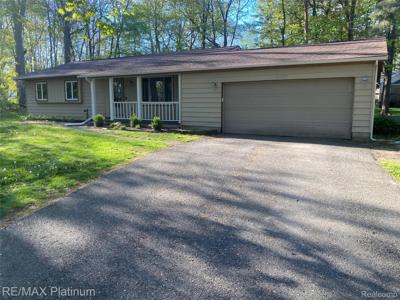 2482 Livernois Drive