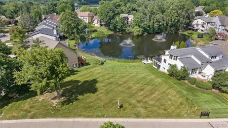 1062 FOREST BAY Drive