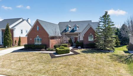 625 Southshore Drive