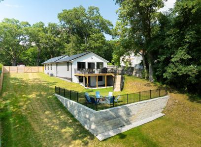 5893 White Road Road