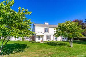 2753 FOX HOLLOW Court
