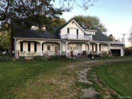 5405 S LAKESHORE Road