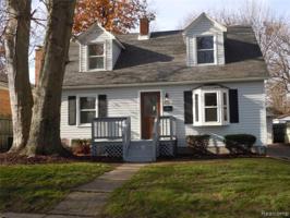 300 DRAPER Avenue