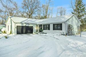 1630 LOMBARDY Drive