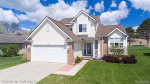 7942 ACADEMY W Court