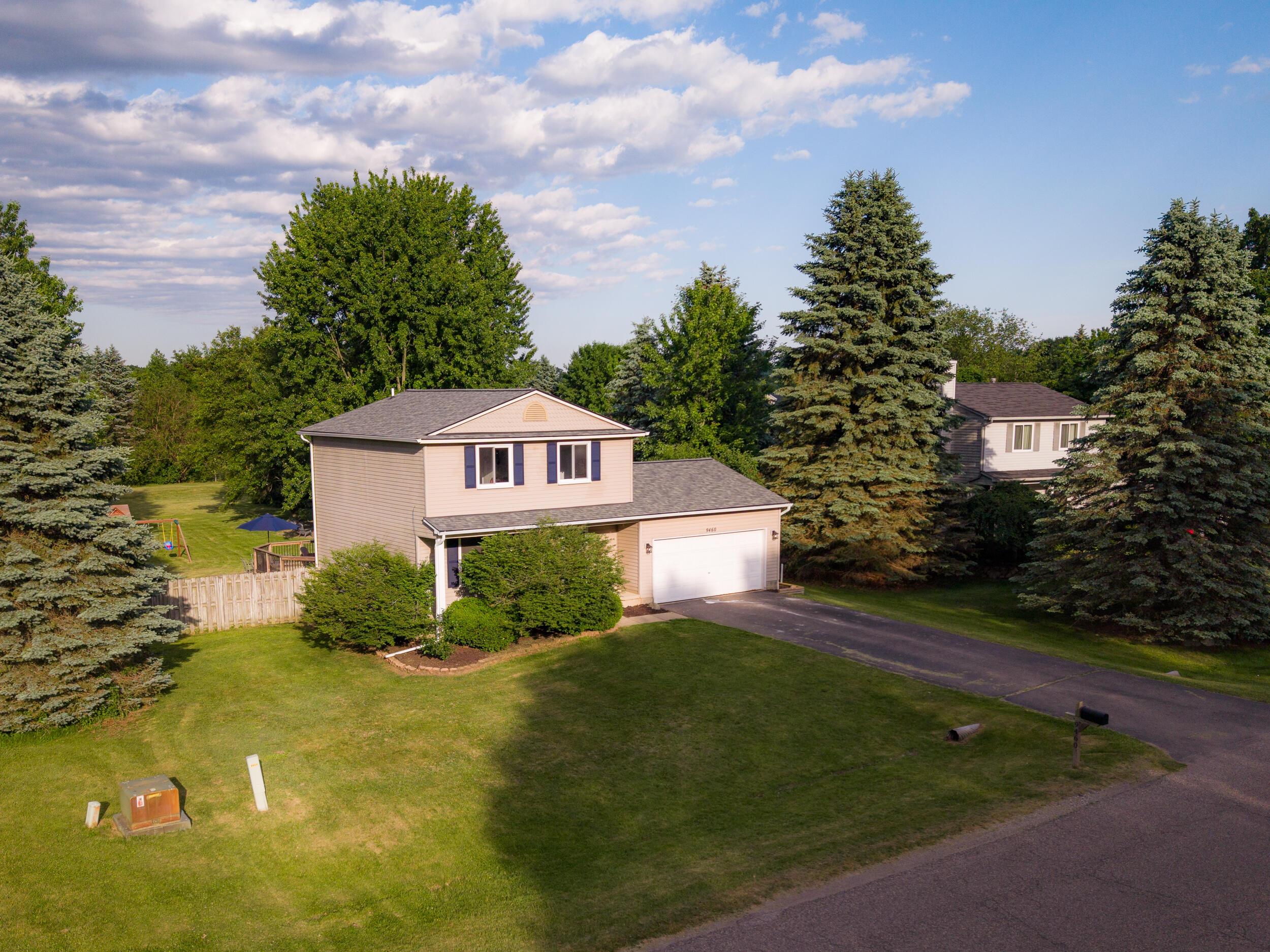 Image 2: DJI_20260601190749_0011_D