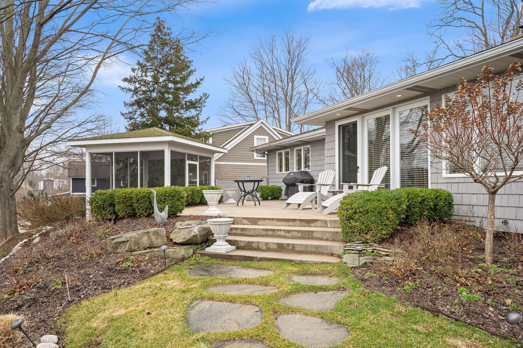 Image 4: 44-web-or-mls-Project_20260308_9088