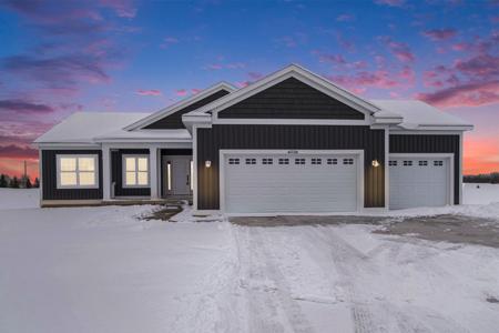 4026 Boulder View Drive NE