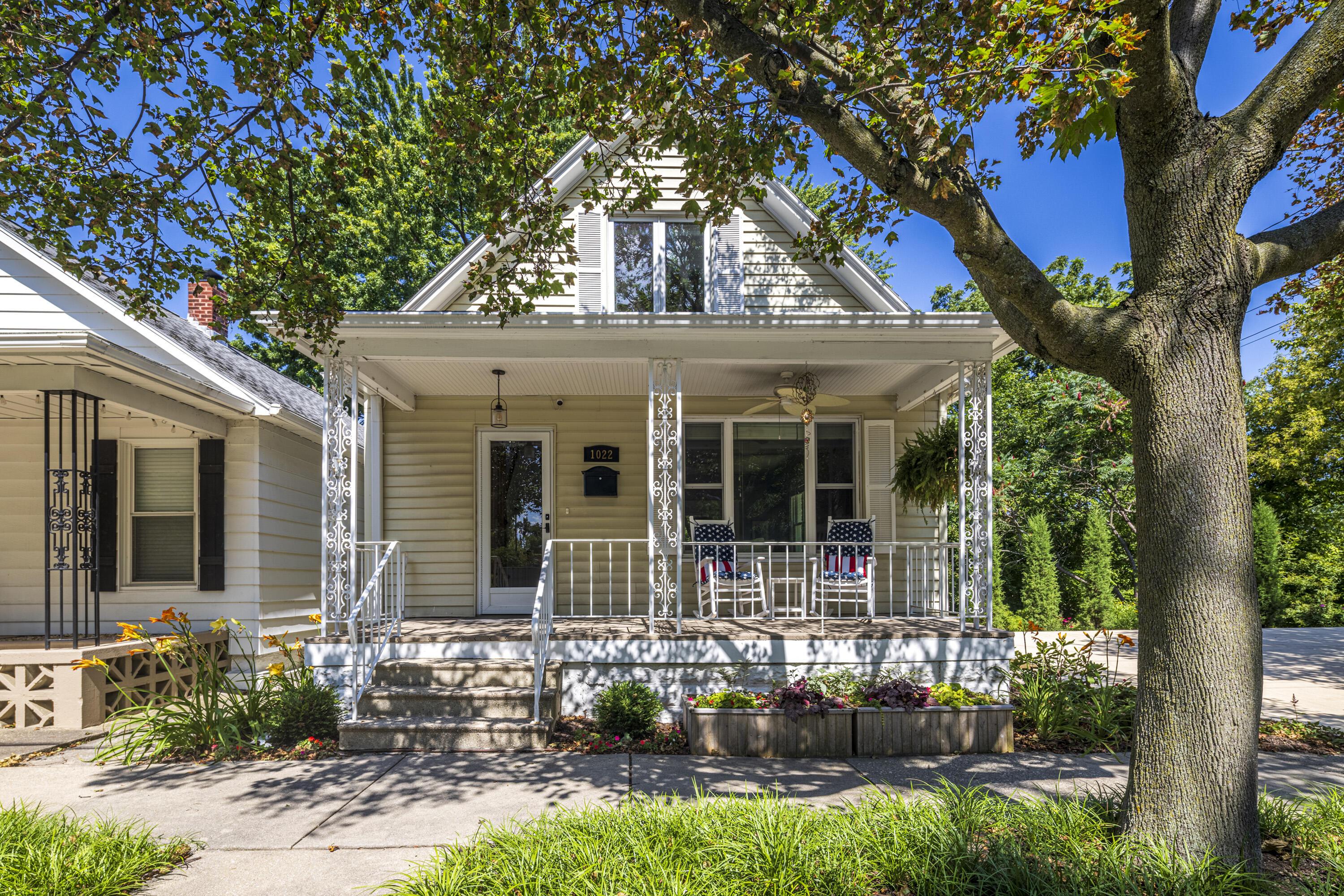 Image 2: front of house