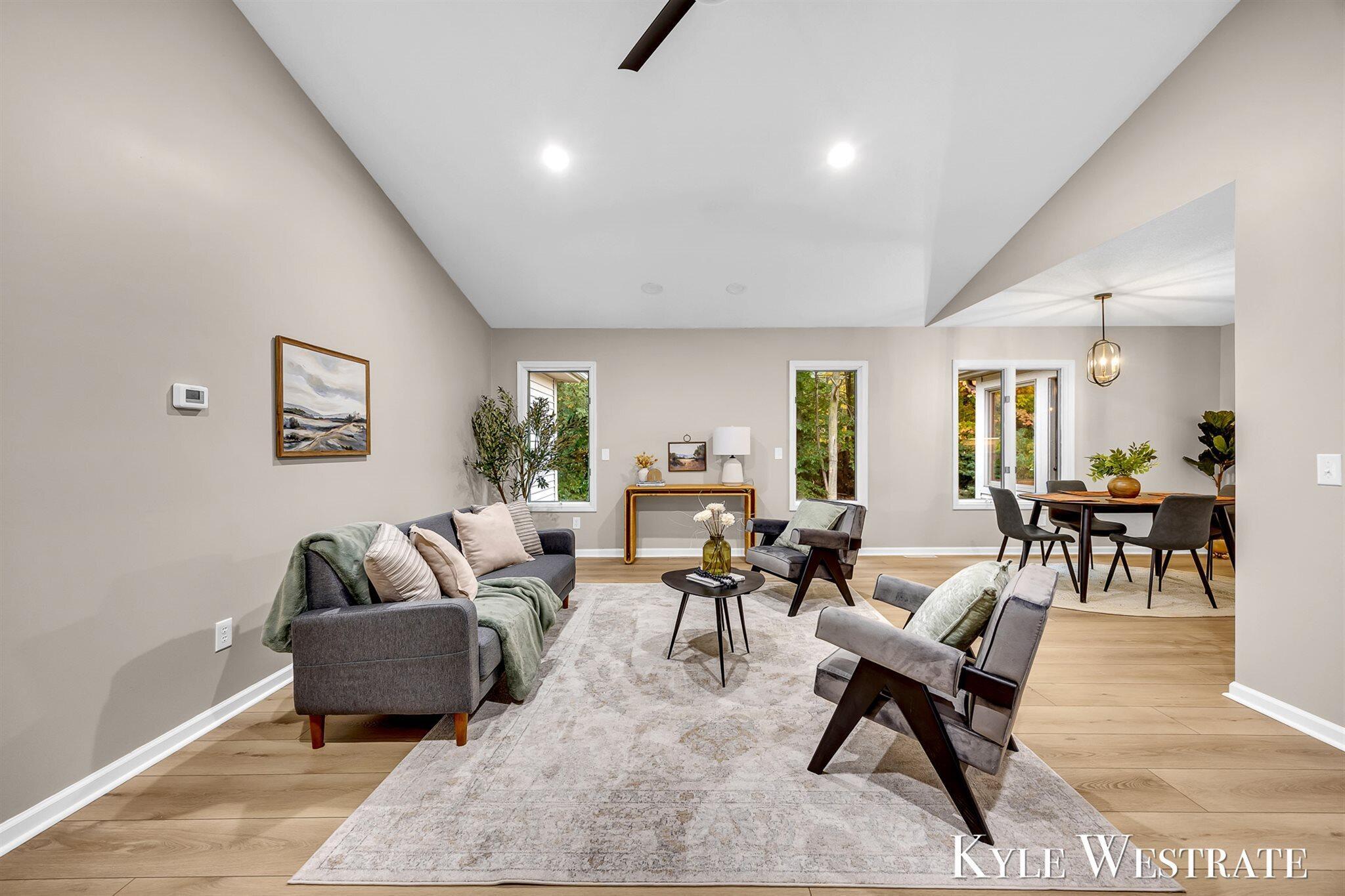 Image 4: 19-O91A4742