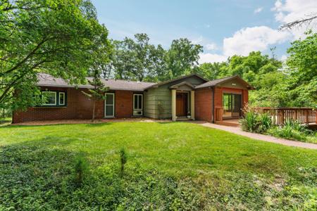 4795 Bridgeway Drive