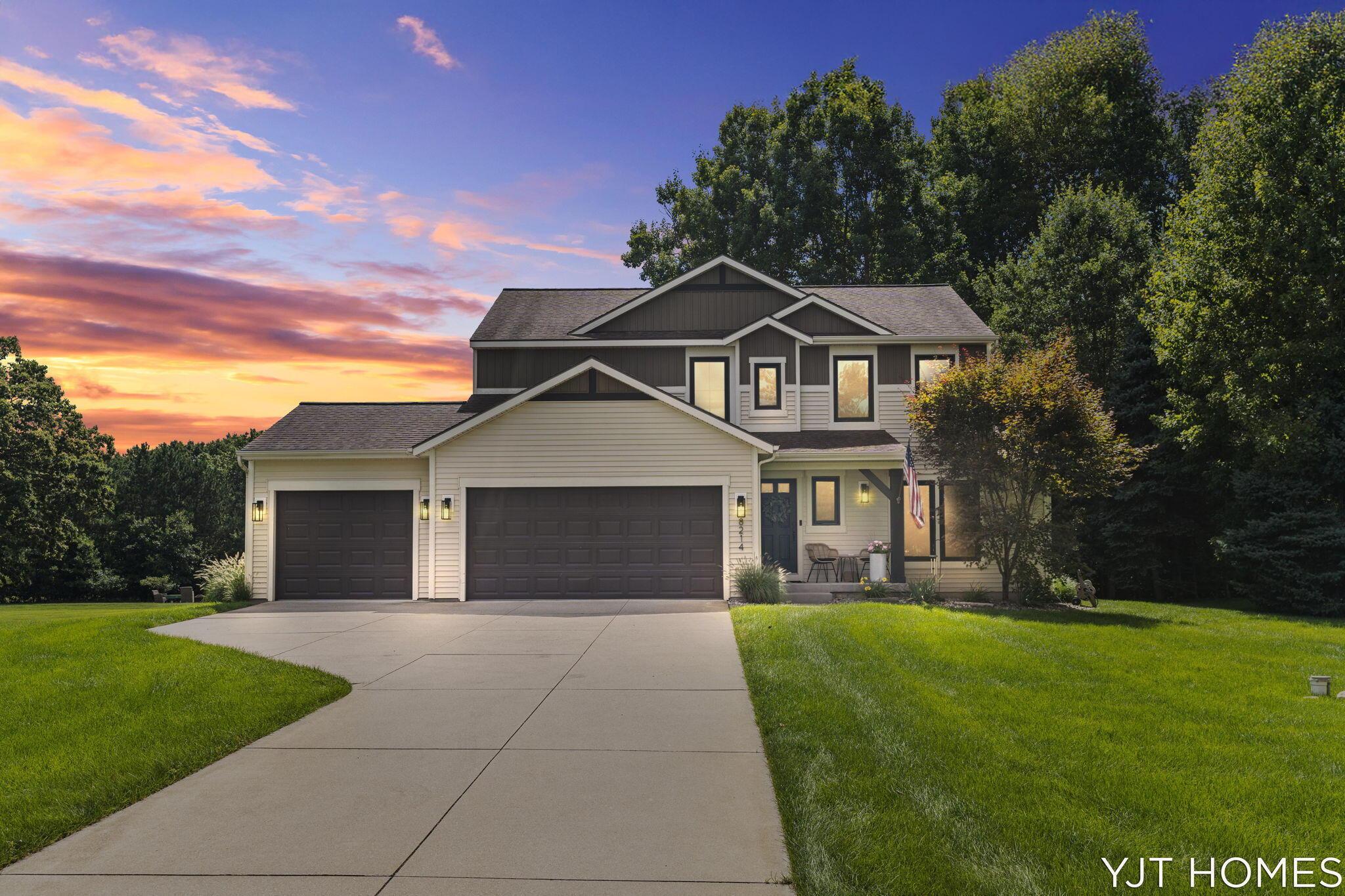 Image 1: 2-web-or-mls-VT