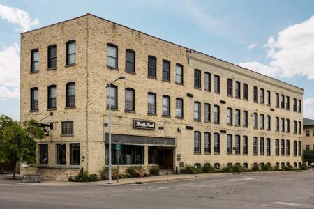 400 W Front Street
