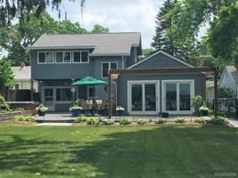 7058 WILLIAMS LAKE Road