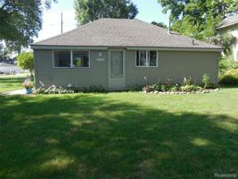 117 REXTON Street