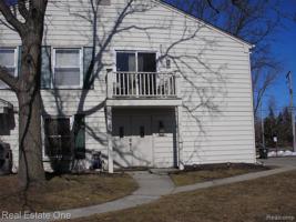 3156 BEECHTREE Court