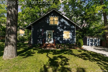 920 Hickory Ridge Circle