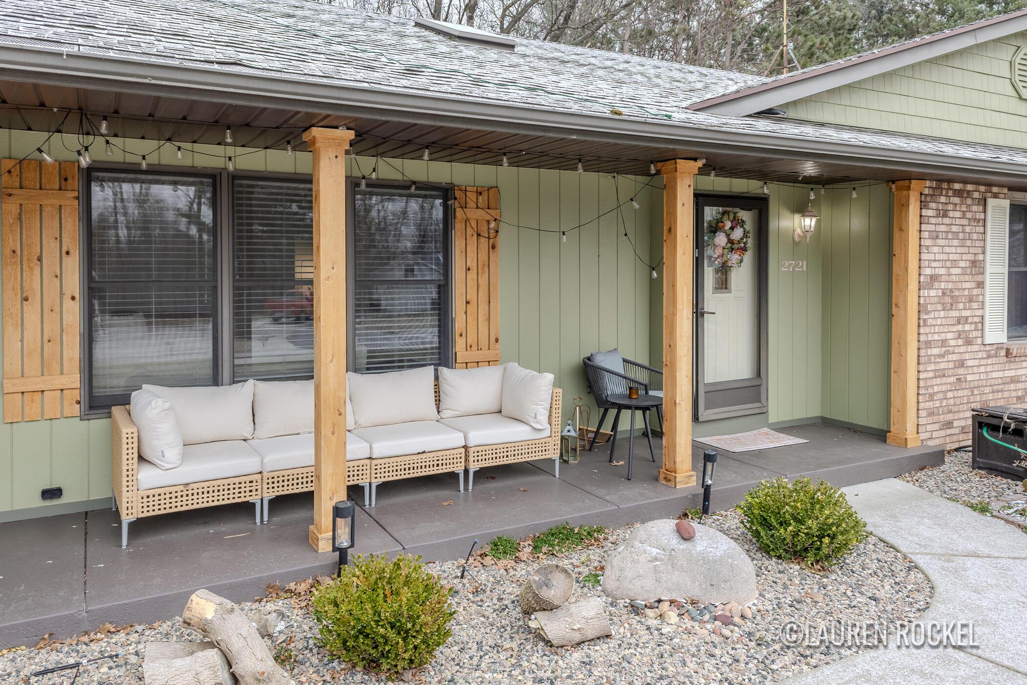 Image 3: 2721 Olderidge ct ne-37