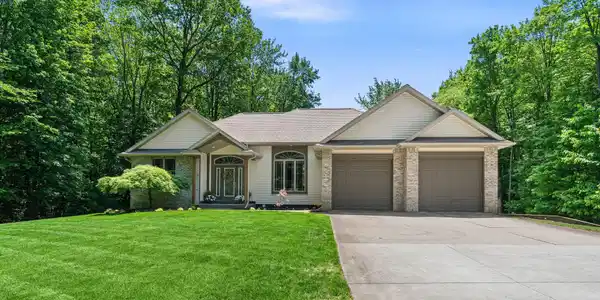 16528 Hemlock Drive
