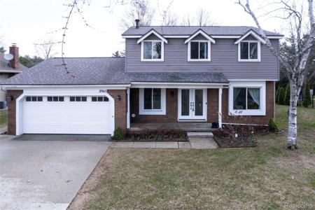 2965 Armstrong Drive