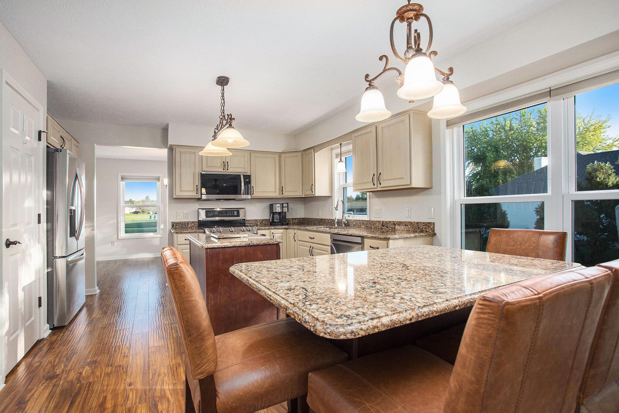 Image 4: 009_file_508