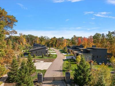 6574 Round Hill Court